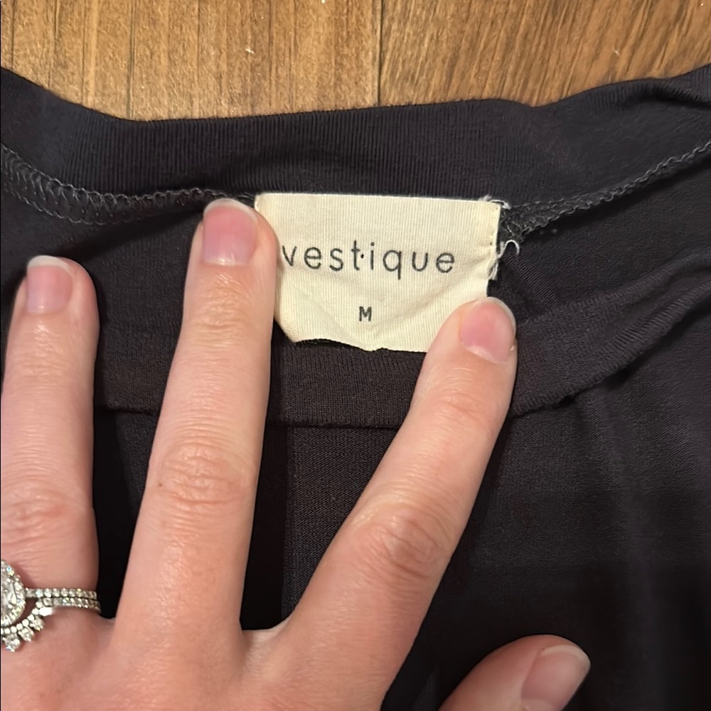 Vestique Moon Child Graphic Tee - Picture 3 of 5